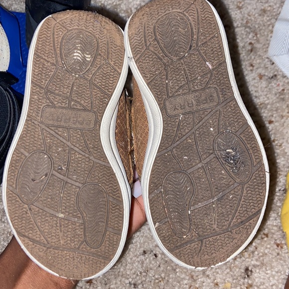 Little boy Sperrys - Picture 2 of 3